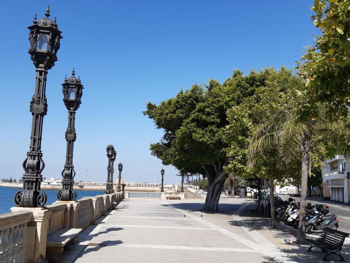 Atico Banos Del Carmen Apartment Cadiz Exterior photo